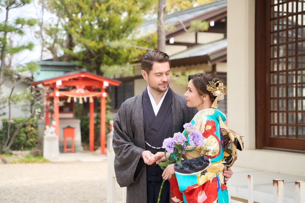 富松神社での着物撮影（kimono photography at shrine in Japan）